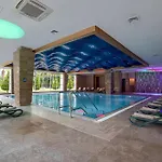 Sherwood Exclusive Lara Üdülőközpont Antalya