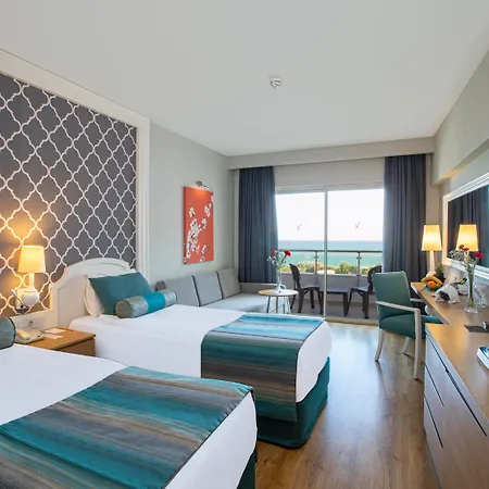 منتجع Sherwood Exclusive Lara 5*