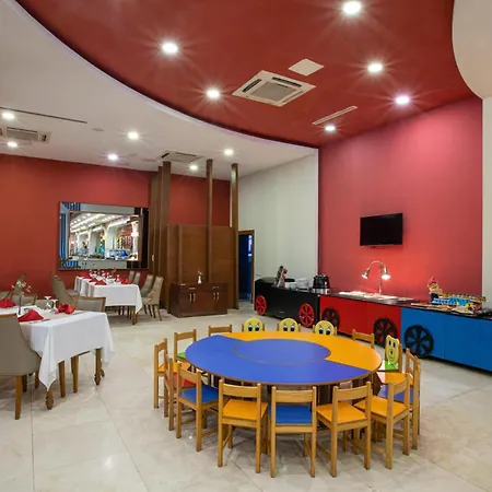 Sherwood Exclusive Lara Resort Antalya