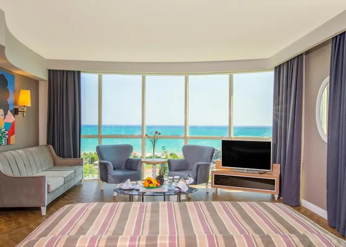 Sherwood Exclusive Lara